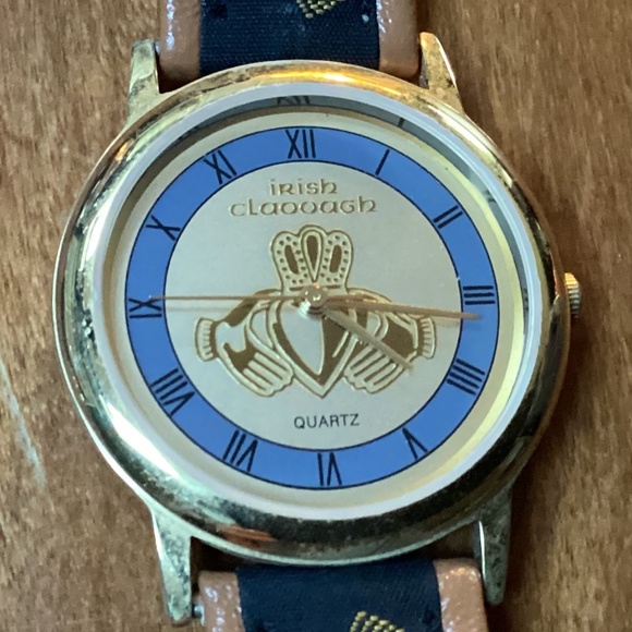 Irish Claddagh Dial Quartz Watch - Picture 1 of 12